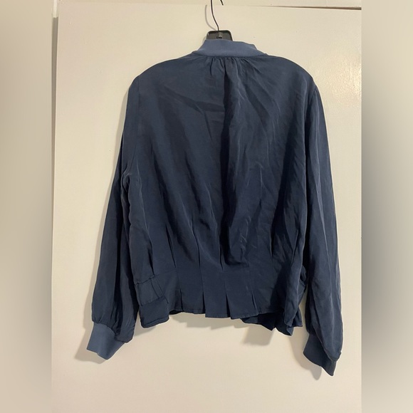 Kut from the Kloth Alina Pleated Bomber Jacket - Picture 5 of 7